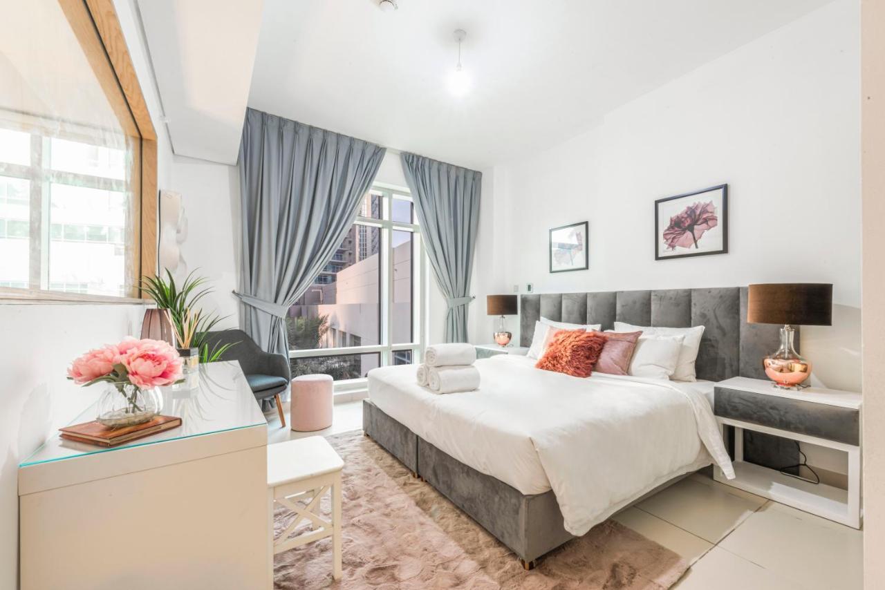 Bnbmehomes - The Lofts - Emaar 迪拜 外观 照片
